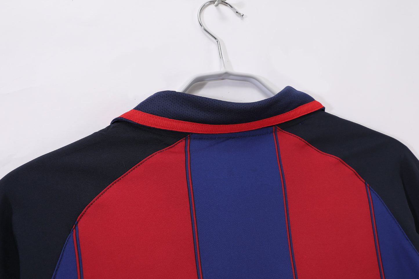 Barcelona Home Shirt 2003/04 (Ronaldinho 10)