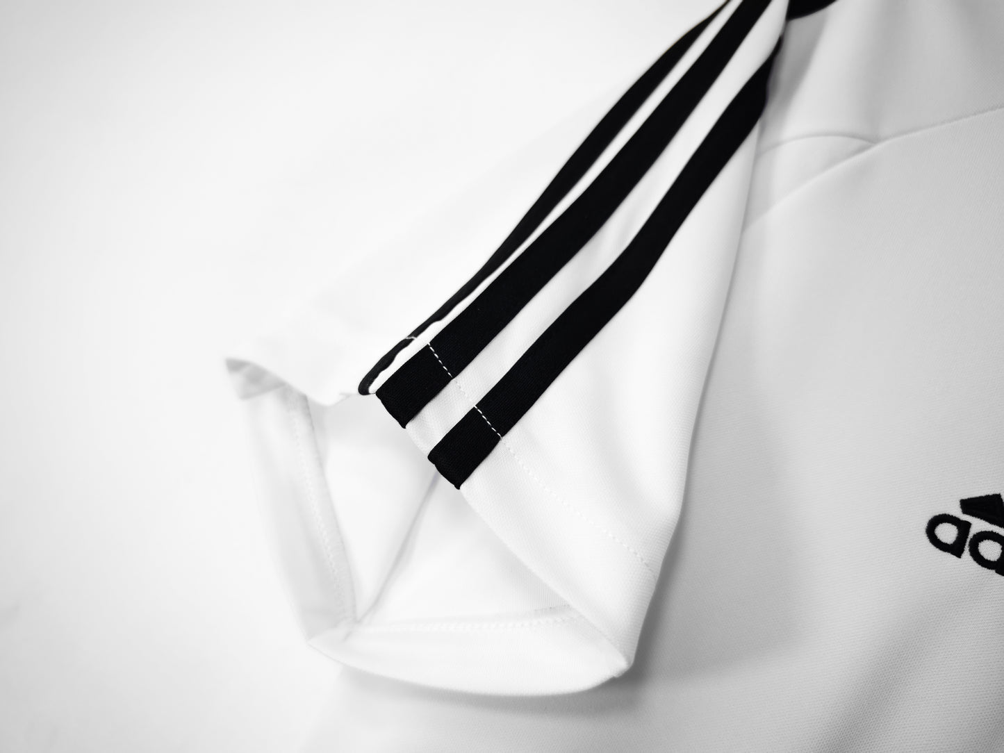 Real Madrid Home Shirt 2003/04 (Zidane 5)