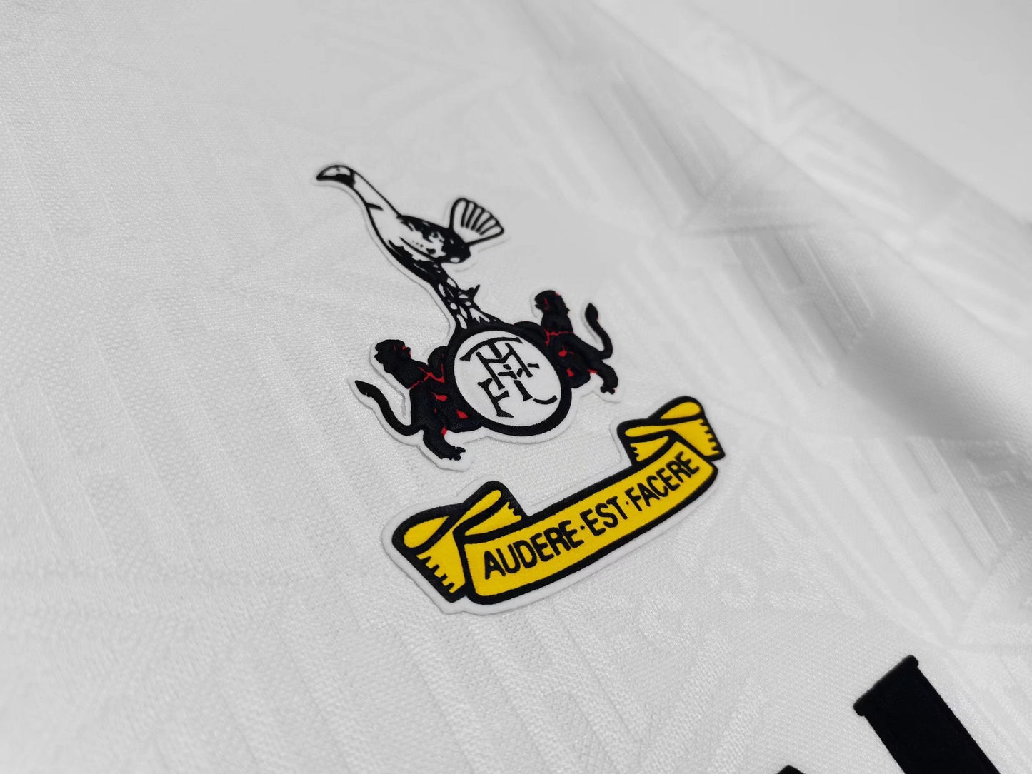 Tottenham Hotspur 1991–93 Home Shirt